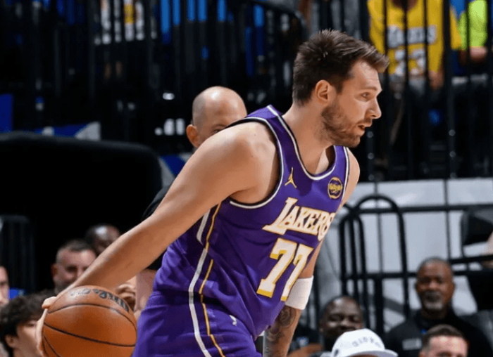 前NBA球员钱德勒-帕森斯：湖人若对阵掘金季后赛