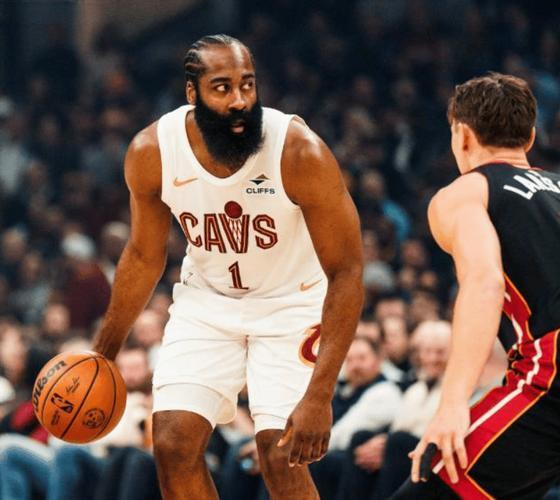 杜兰特生涯总得分超越乔丹跻身历史前五 哈登距