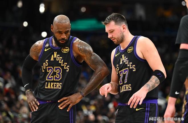 湖人惨败雷霆暴露体系短板 升级打法成关键